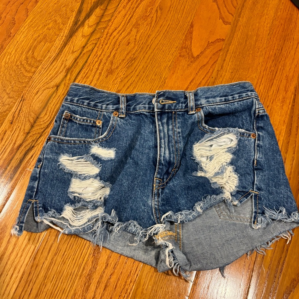 Size 6 distressed jean shorts from Pull&Bear